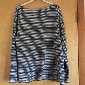 J Jill Gray and White Top 1X